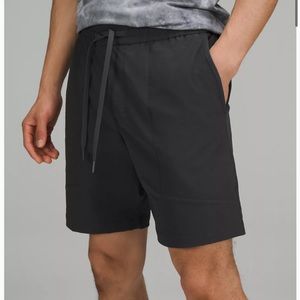 Lulu lemon Bowline Short 8” Graphite Grey